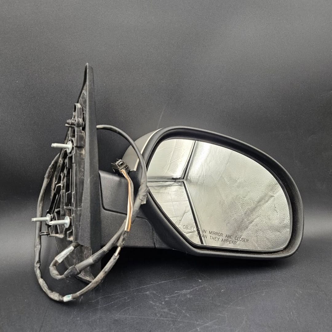GMC YUKON / CHEVY TAHOE / SUBURBAN SIDE MIRRORS (AUTO FOLD)