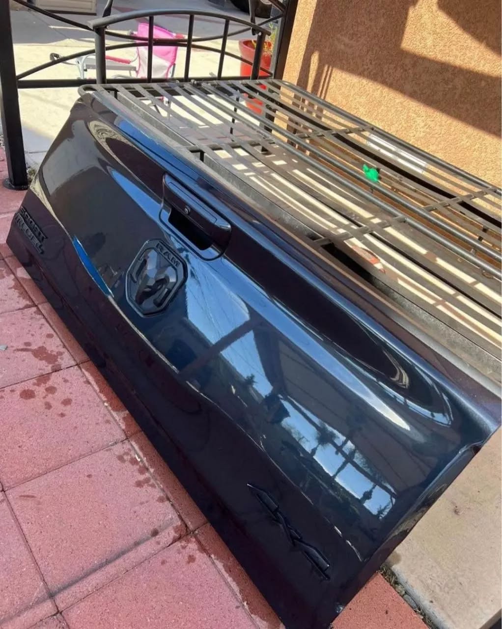 Ram 1500 Tailgate with Camera & Wiring OEM Replacement | Complete Tailgate Assembly image 2