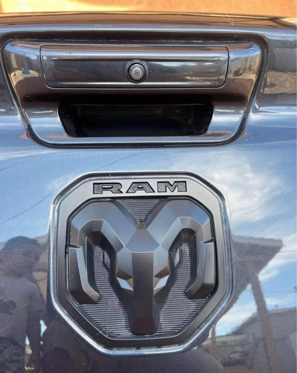 Ram 1500 Tailgate with Camera & Wiring OEM Replacement | Complete Tailgate Assembly image 3