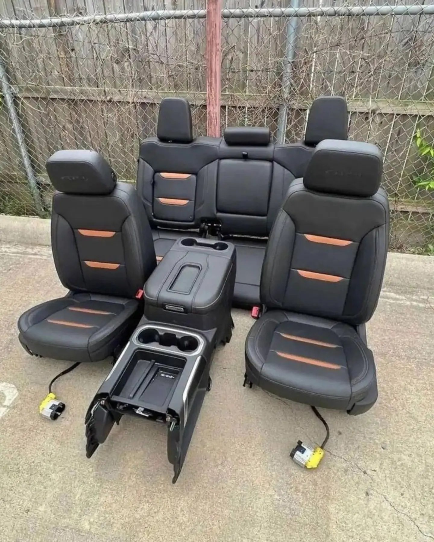 OEM GMC Sierra AT4 Leather Seat Set – Complete Interior image 2