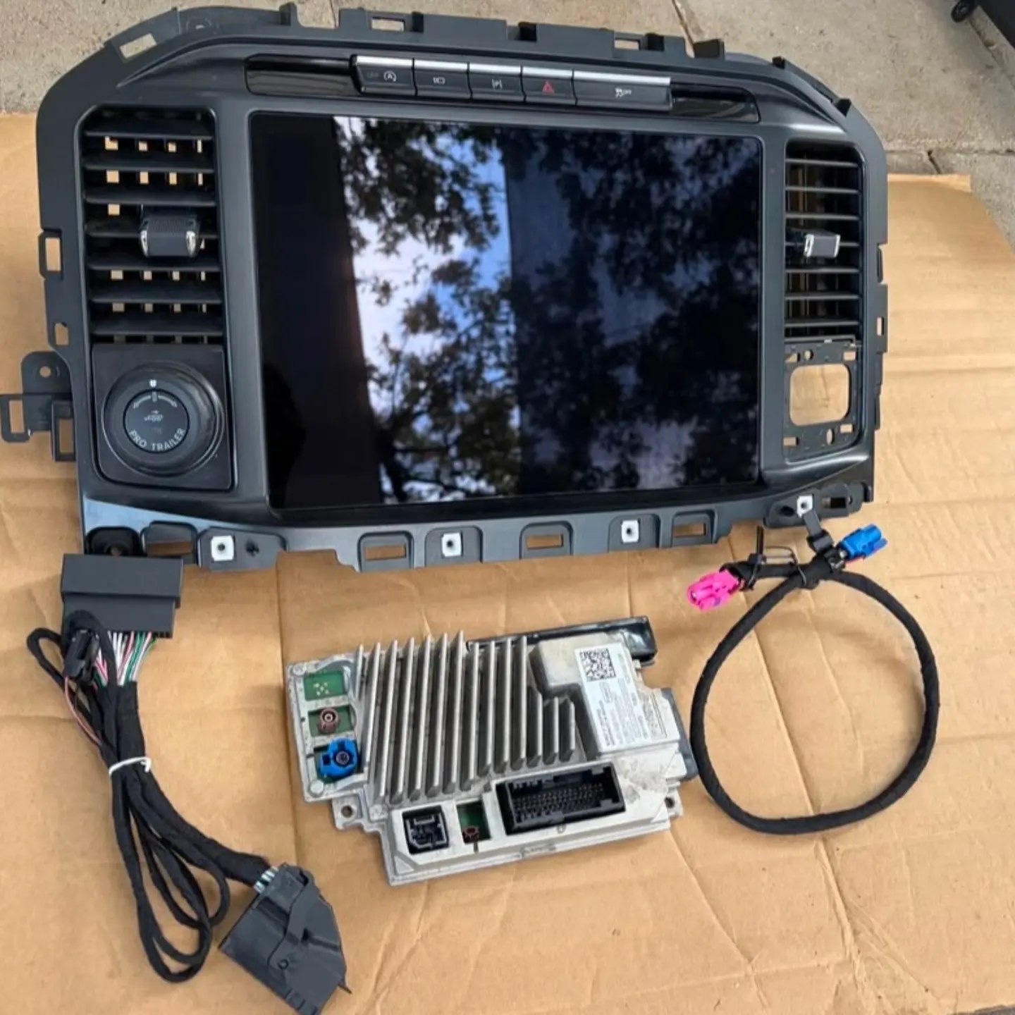 2021-2026 Ford F-150 8 Inch to 12 Inch SYNC 4 Touchscreen Conversion Kit – APIM Module & Wiring Harness