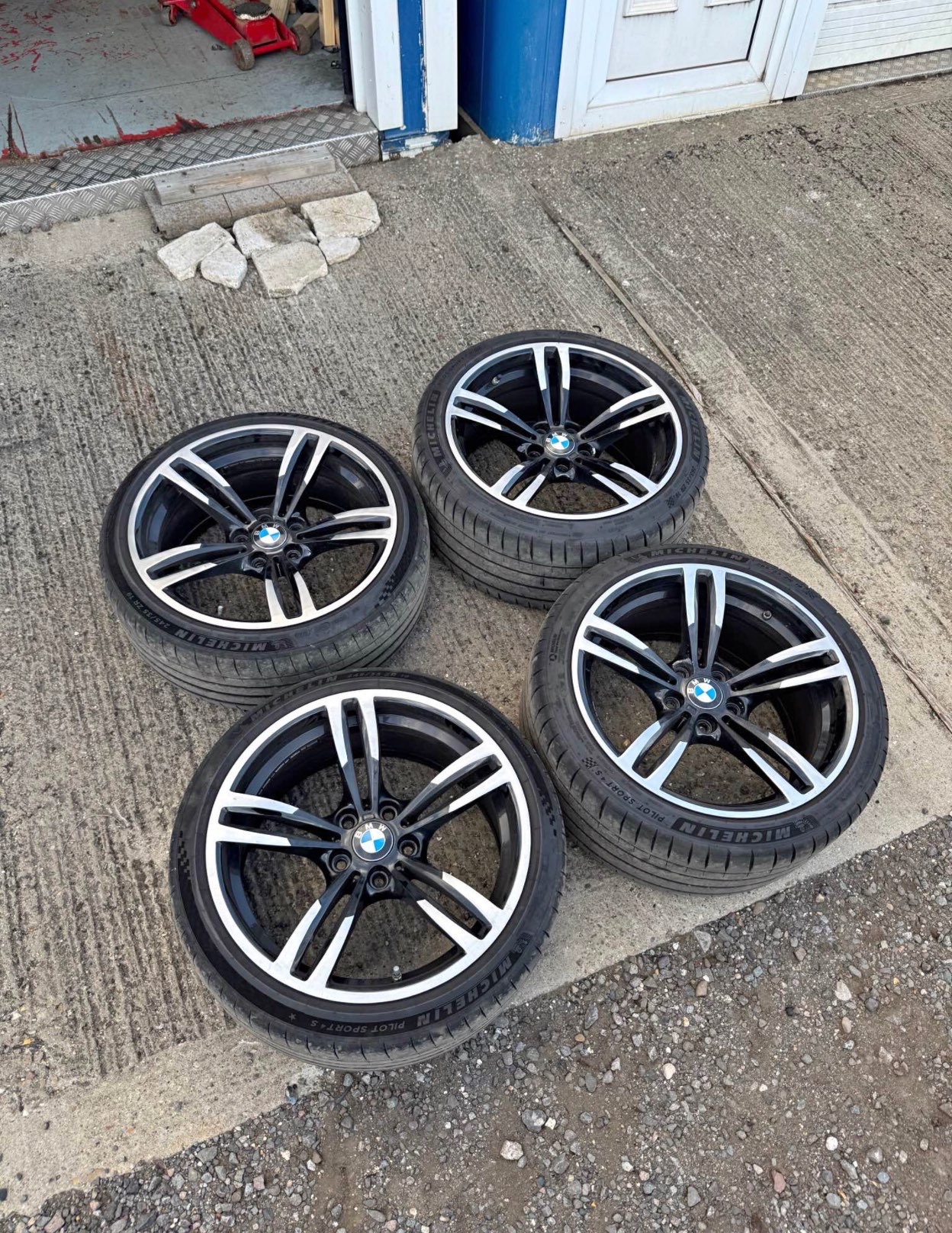 OEM BMW M2 19 Inch Wheels & Michelin Pilot Sport 4S Tires – Complete Staggered Set