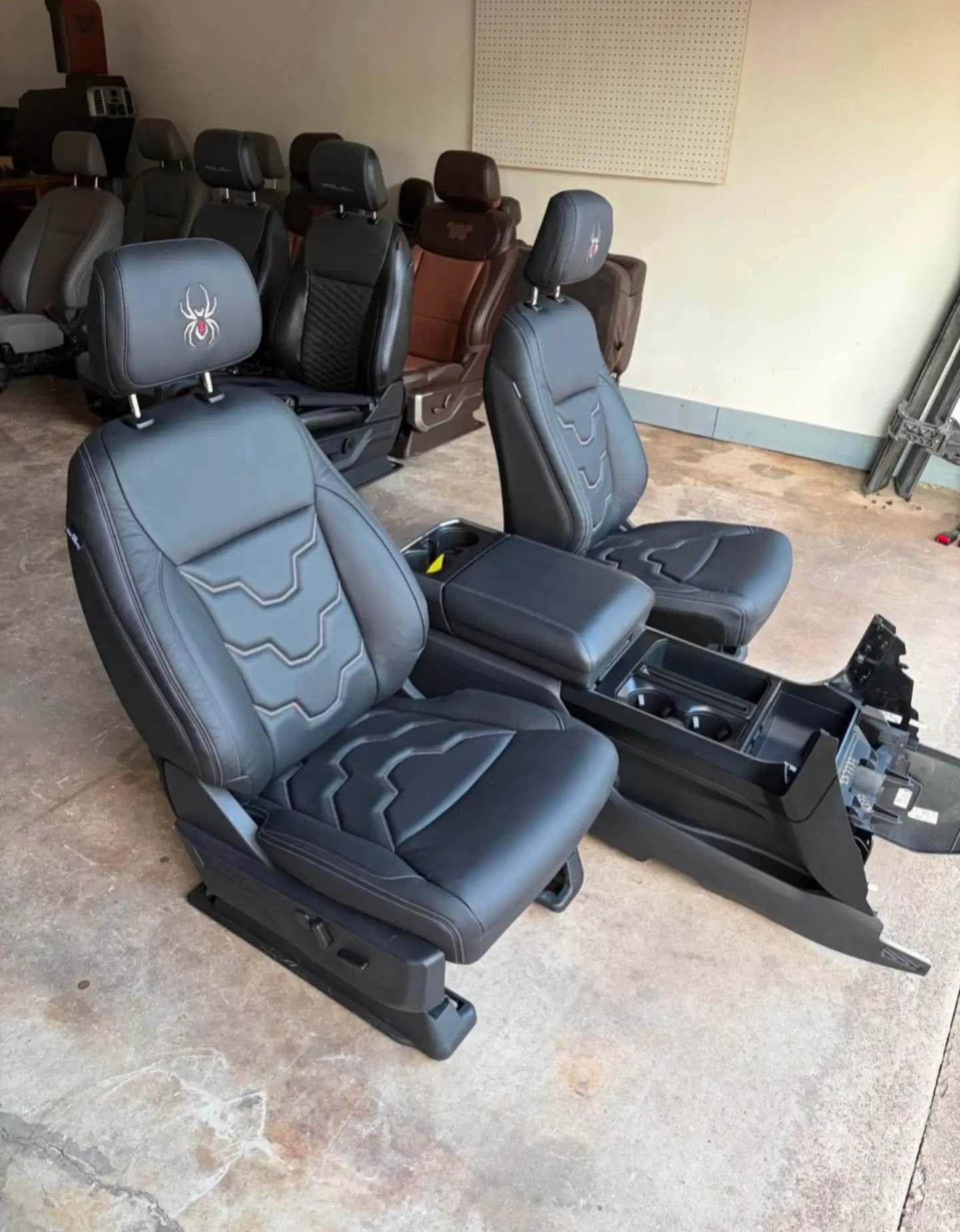 Ford F-150 Lariat OEM Leather Seats – Heated & Cooled Front Seat Set – 2015-2026 Select Models image 2