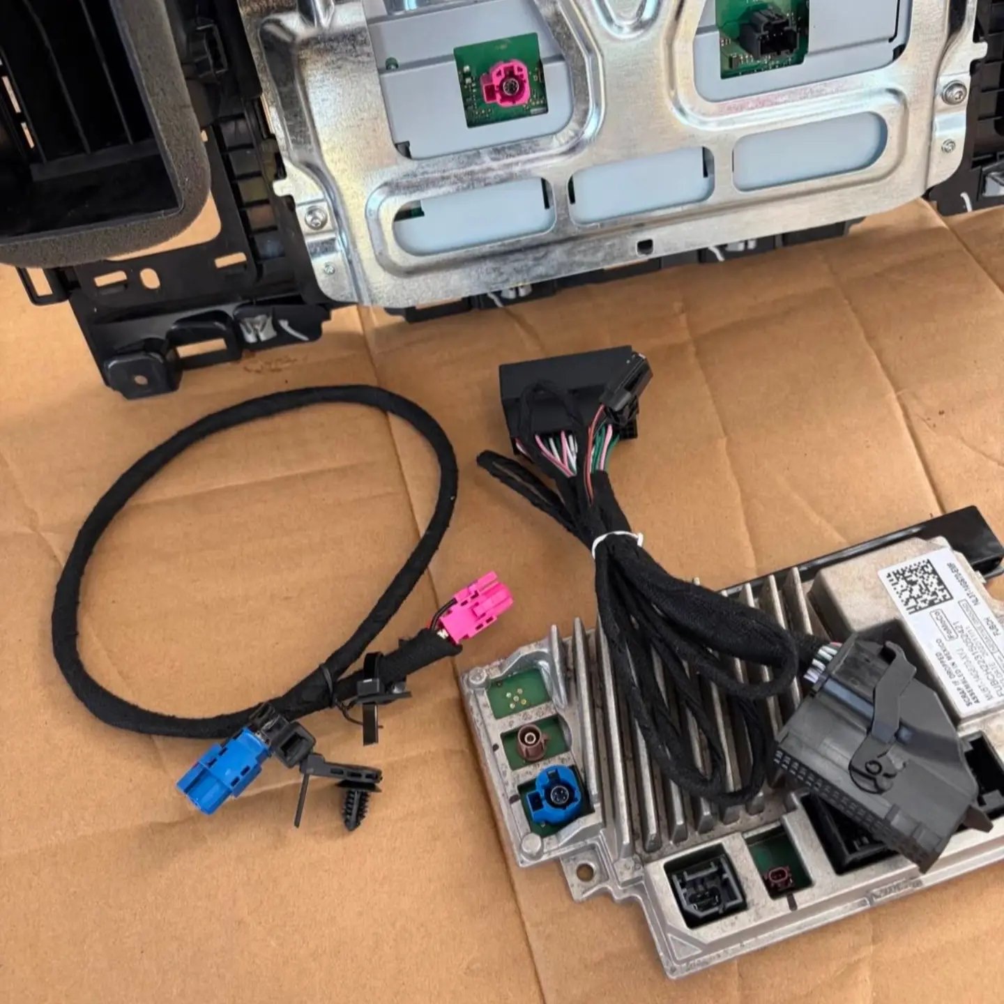 2021-2026 Ford F-150 8 Inch to 12 Inch SYNC 4 Touchscreen Conversion Kit – APIM Module & Wiring Harness image 3