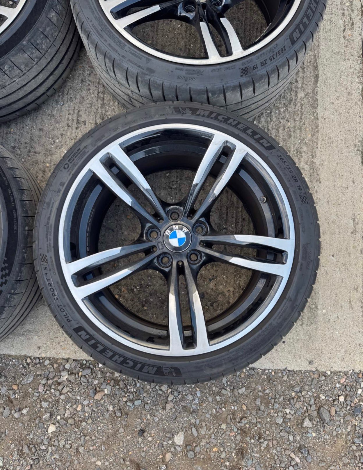 OEM BMW M2 19 Inch Wheels & Michelin Pilot Sport 4S Tires – Complete Staggered Set image 3
