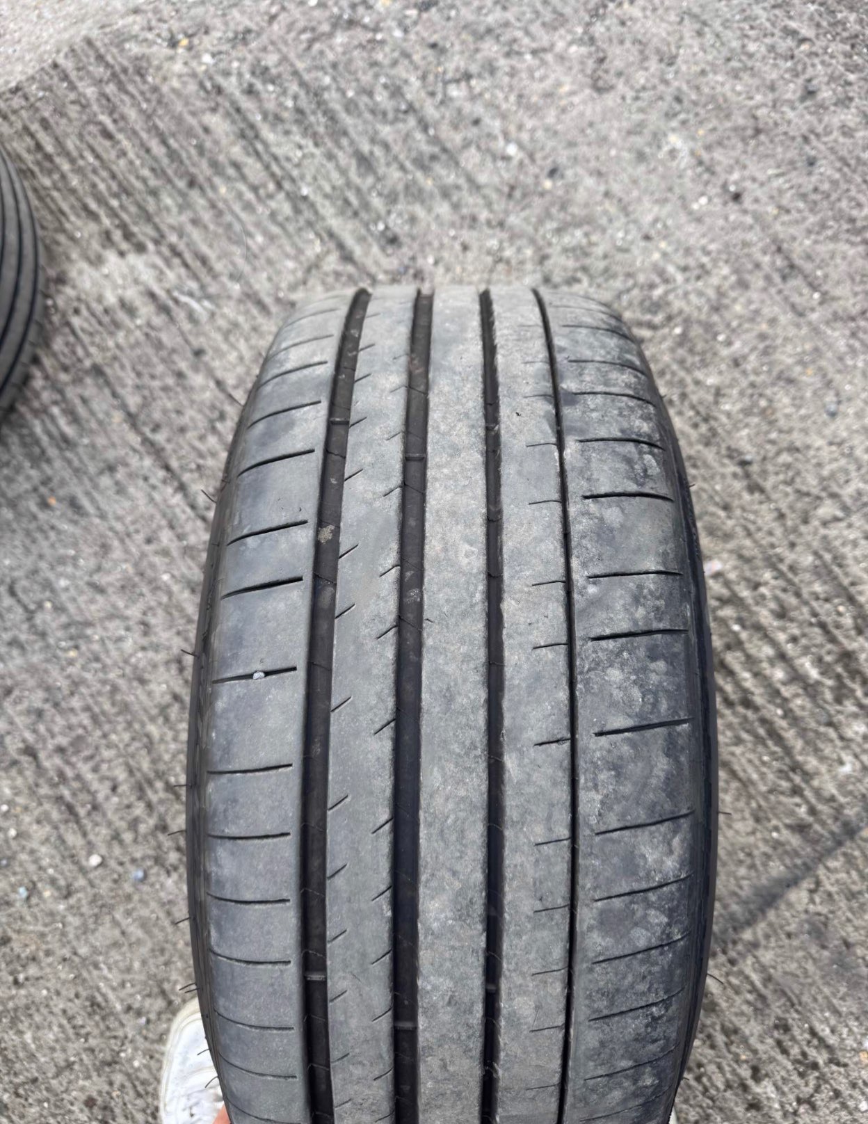 OEM BMW M2 19 Inch Wheels & Michelin Pilot Sport 4S Tires – Complete Staggered Set image 4